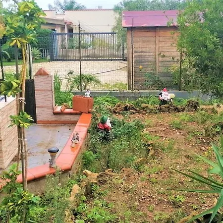 Bed & Breakfast Brezza Tra Gli Alberi Alcamo
